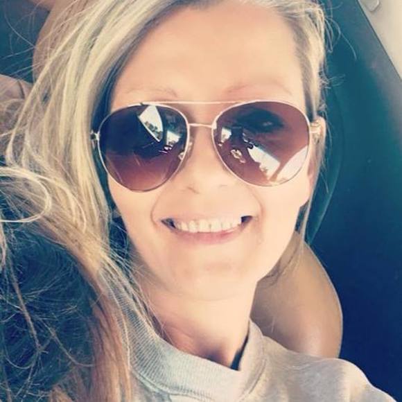 Meet your Posher, Tonya - Picture 1 of 1